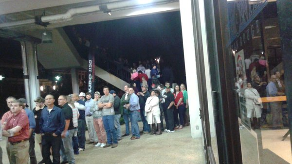 trump rally louisiana overflow