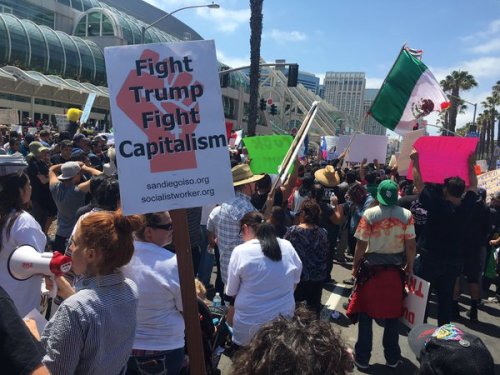trump rally san diego 5