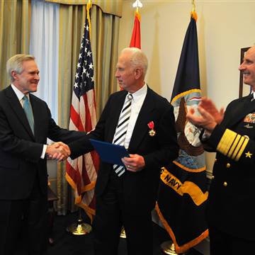 Image: Medal awarded