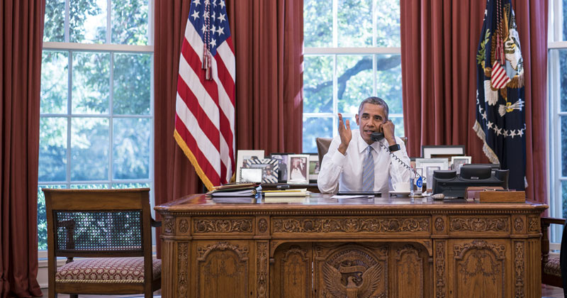 Obama to Allow 10,000 Migrants Into U.S. Despite Paris Attacks