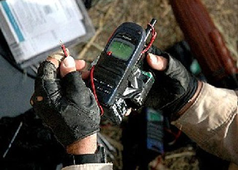 cell-phone-ied