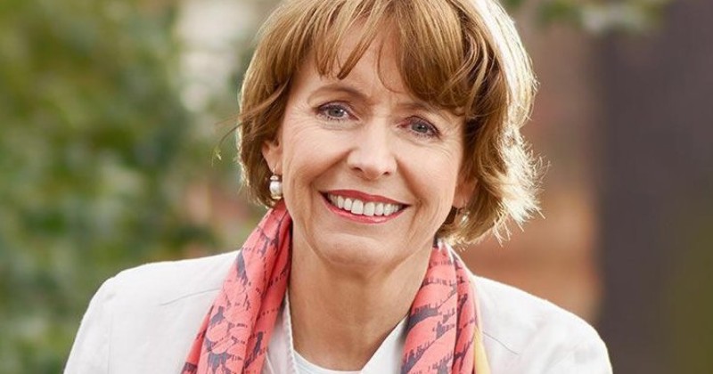 Mayor of Cologne Slammed For Telling Women To Keep Rapists at "Arms Length"
